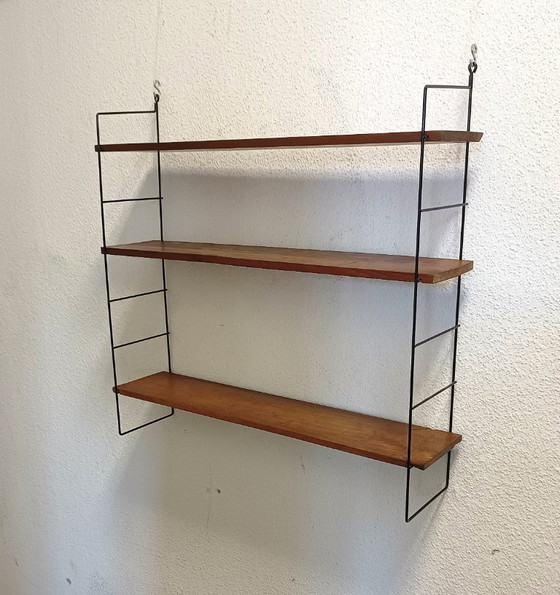 Image 1 of Vijftiger jaren wandrek met drie schappen 