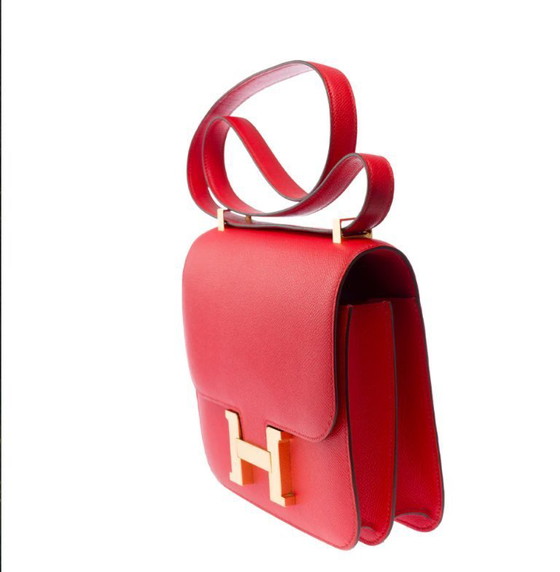 Image 1 of Bolso HERMES Constance en Cuir Rouge - 103476