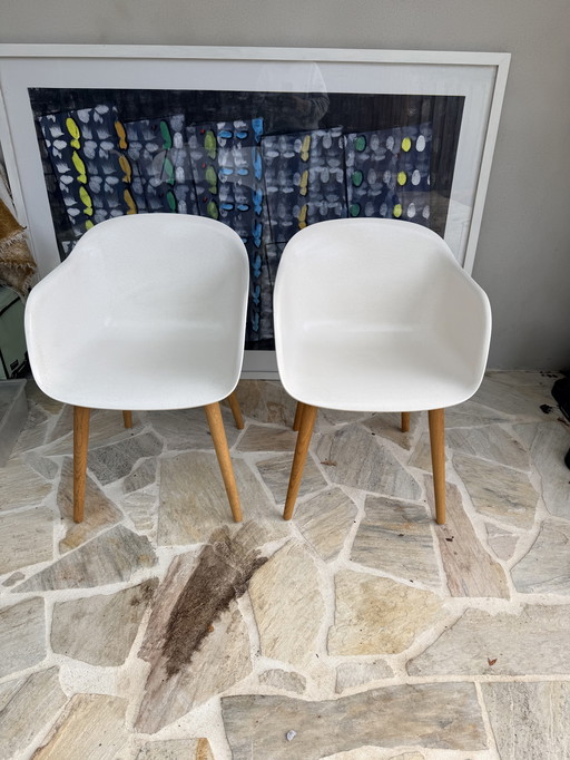 Muuto - Sedia in fibra con base in legno