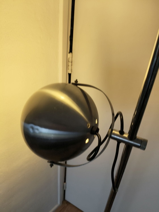 Lampadaire Vintage Space Age Eyeball – Années 70 (2 lumières) – Aluminium, Métal (photo 8 of 12)