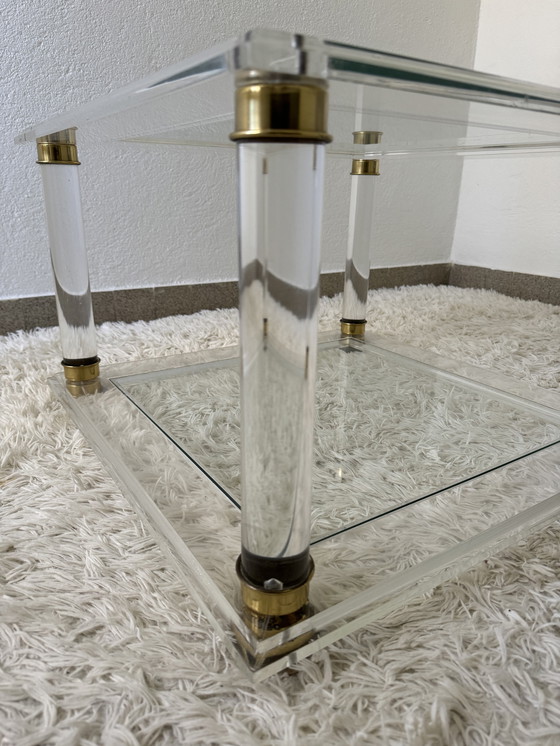 Image 1 of Tavolino da caffè in plexiglas e ottone anni '70