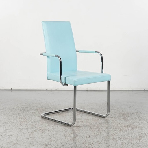 KFF aura conference chair, light blue