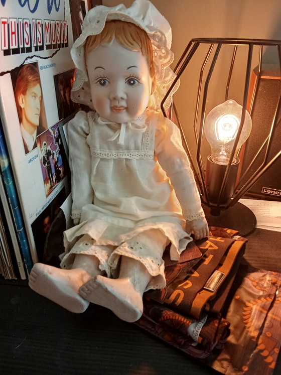 Image 1 of Ensemble de poupées en porcelaine vintage uniques