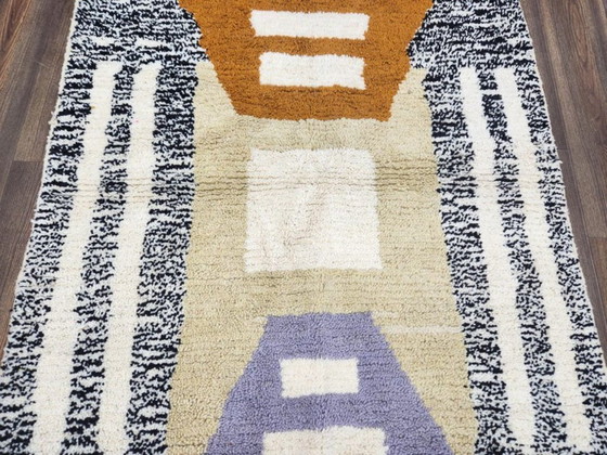 Image 1 of Tapis berbère en laine authentique 200cmx150cm