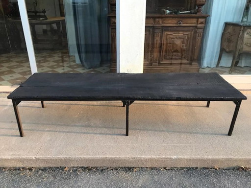 Table basse en bois brulé noire