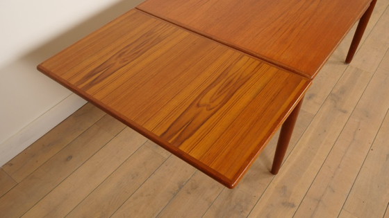 Image 1 of Vintage eettafel | teak | Uitschuifbaar | 130 cm