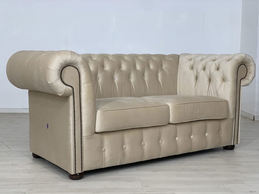English chesterfield couch sofa 2-seater vintage colonial style