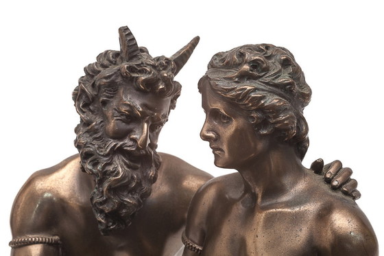 Image 1 of Beeldhouwwerk van Pan en Daphnis