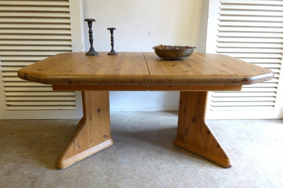 Image 1 of Dänischer ausziehbarer Esstisch aus brutalistischer Kiefer