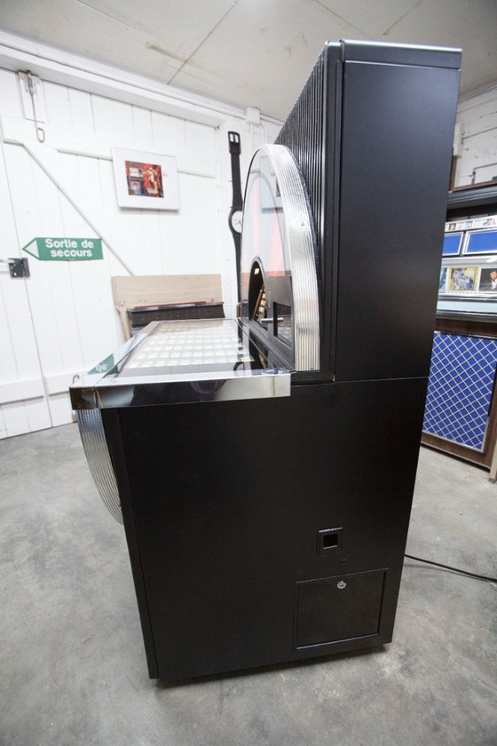 Image 1 of Gerestaureerde en onderhouden Seeburg Sunstar jukebox uit 1976 met 80 schijven en 160 nummers.