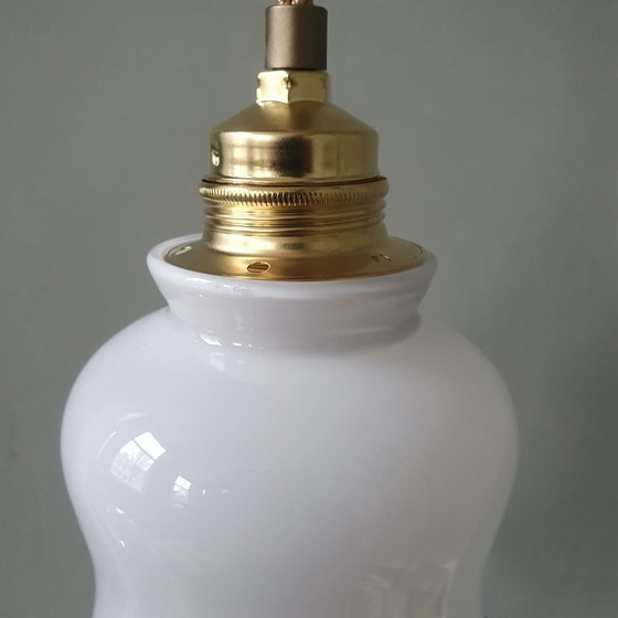 Image 1 of Lampada a sospensione floreale in vetro vintage con bordo decorativo