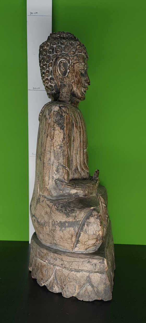 Image 1 of Alte hölzerne Buddha-Statue