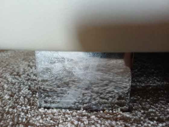 Image 1 of Sofá de cuero blanco con chaise longue