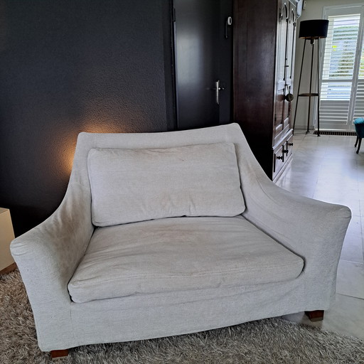 Loveseat Giorgetti Modelo Pascia