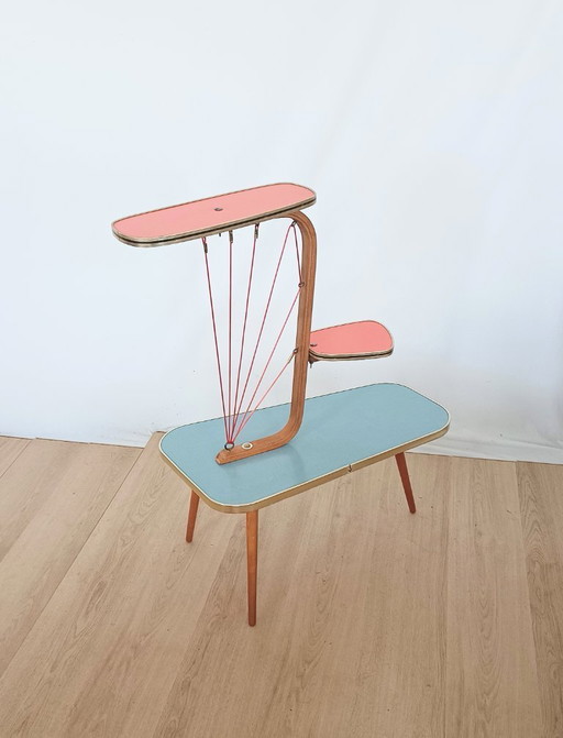 Vintage plantentafel met drie etages