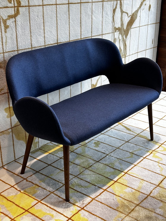 Image 1 of Twee elegante bankjes van Satelliet Bliss