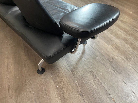 Image 1 of Vitra Area 3 posti