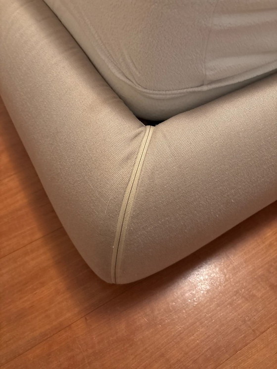 Image 1 of Cama B&B Italia