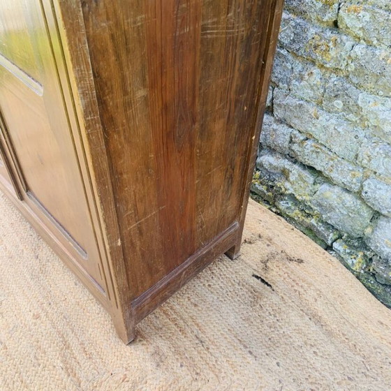 Image 1 of Armoire vintage