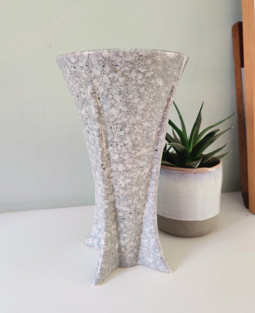 Faux granite postmodern vase with pink tones - Italian 1980s