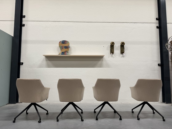 Image 1 of 4 Leolux Mara Twist dining chairs Kvadrat fabric