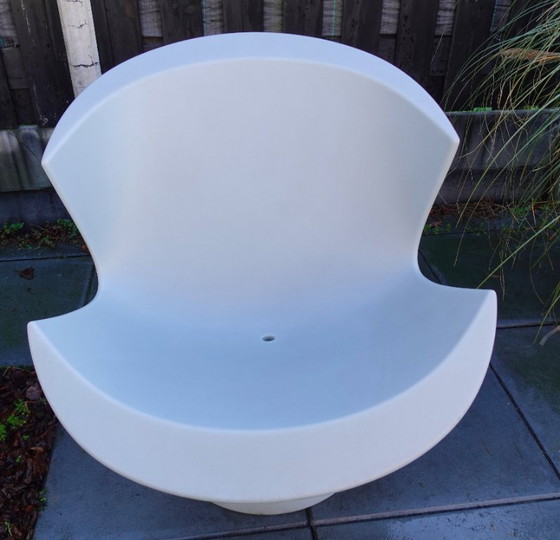 Image 1 of Karim Rashid Kite loungestoel voor Label, 2004 lichtblauw