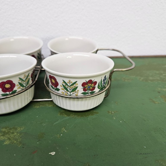 Image 1 of Ensemble vintage de 6 ramequins à soufflé dans un plat à four Villeroy & Boch
