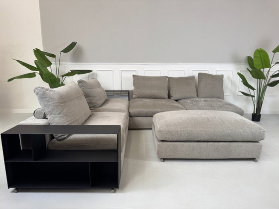 Image 1 of Flexform Groundpiece sofá de diseño de tela gris barro sofá esquinero