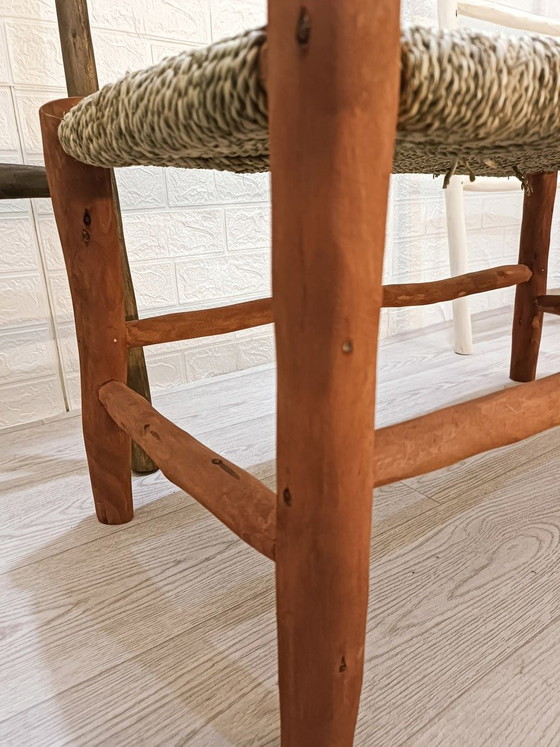 Handgemaakte mahoniehouten bank met geweven koordzitting: Marokkaanse boho-decoratie – Bankjes, Wood (photo 6 of 6)
