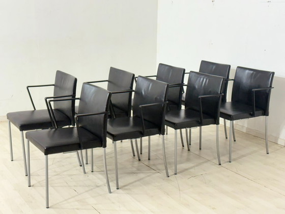Image 1 of 8 elegante design vergaderstoelen in zwart leer