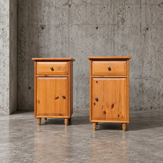 2 x IKEA Leksvik Mesitas de noche con cajón y armario, puertas izquierda/derecha (photo 3 of 5)