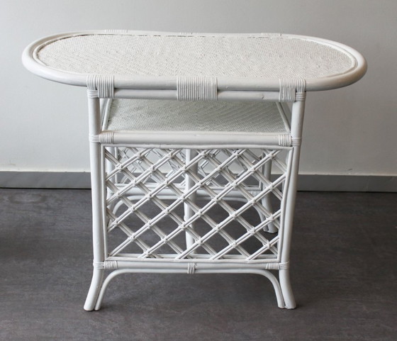 Image 1 of Witte rotan tafel en stoelenset