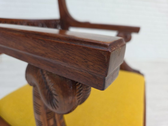 Image 1 of 1920-30er Jahre, Sessel aus geschnitztem Holz, Entwurf nach Georges Jacob, neu gepolstert.