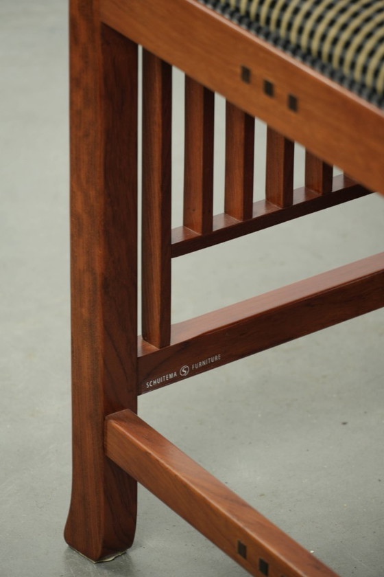 Image 1 of 6 x Art Deco design Schuitema eetkamerstoel met houten frame en luxe stoffen bekleding uit de Decoforma serie