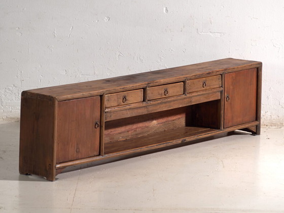 Antique low cabinet in pine wood – China, circa 1900 – Storage cabinet, Iron (photo 5 of 40)