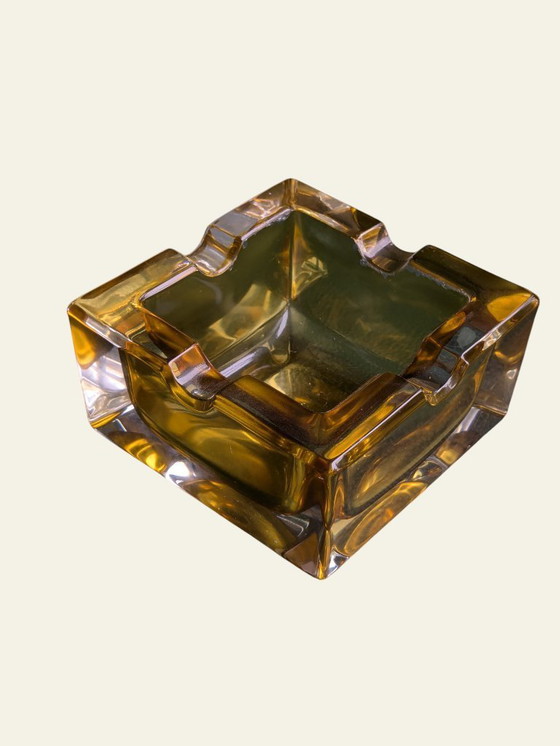 Image 1 of Raro posacenere di metà secolo in vetro giallo con custodia in pelle rossa | anni '60 vintage