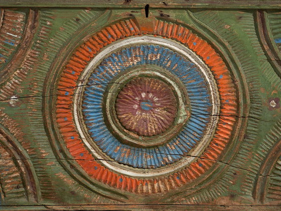 Malle ancienne sculptée style art populaire (c.1900) #79 – Armoires de rangement (photo 36 of 40)
