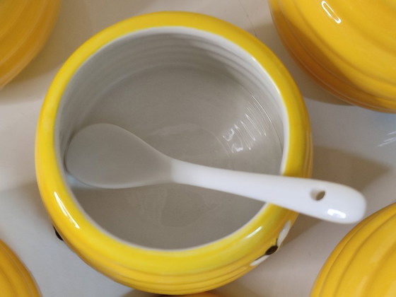Image 1 of 4 "beehive" cups with lids + 1 "beehive" sugar bowl