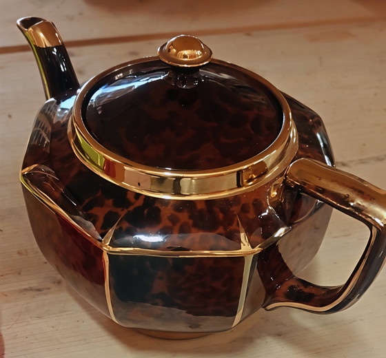 Image 1 of Beautiful ceramic GIBSONS art-deco teapot