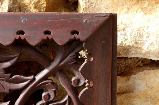 Openwork wall panel in carved wood with a plant motif, originating from Sri Lanka, 97x32cm – wanddecoratie (photo 2 of 7)