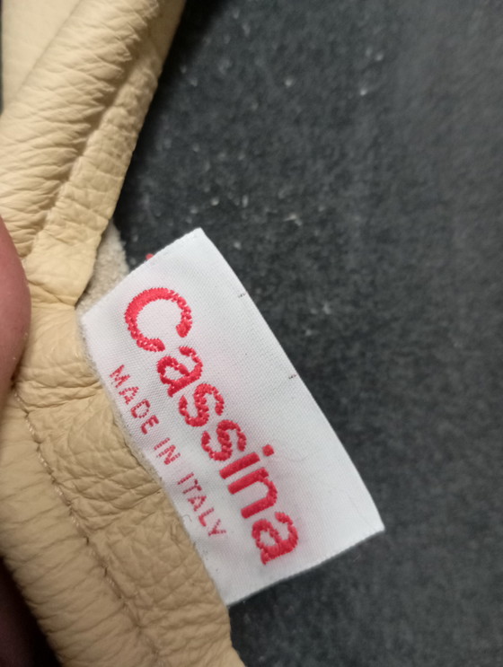 Image 1 of 6 poltrone di design in pelle di Cassina per Toshiyuki Kita