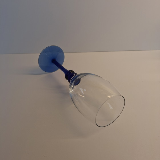 Image 1 of 5 magnifiques verres à vin vintage à pieds bleu cobalt