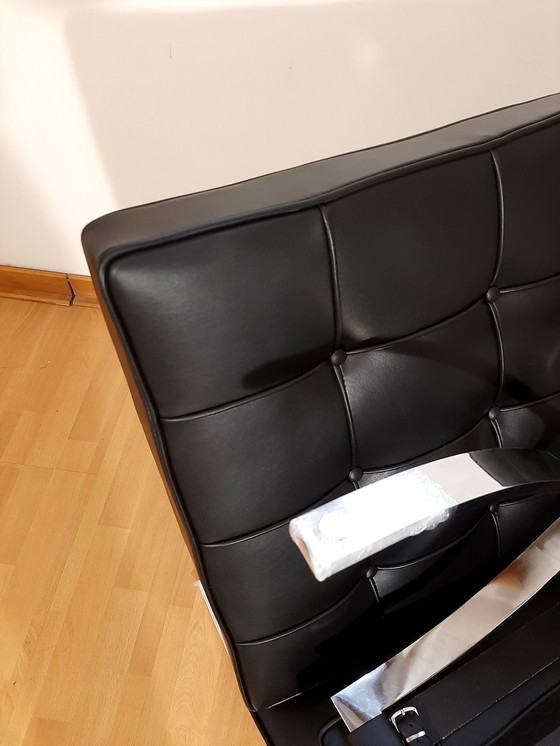 Image 1 of Knoll Set Barcelona New-Never Used Black Leather Design by Ludwig Mies Van Der Rohe and Lilly Reich (1929)