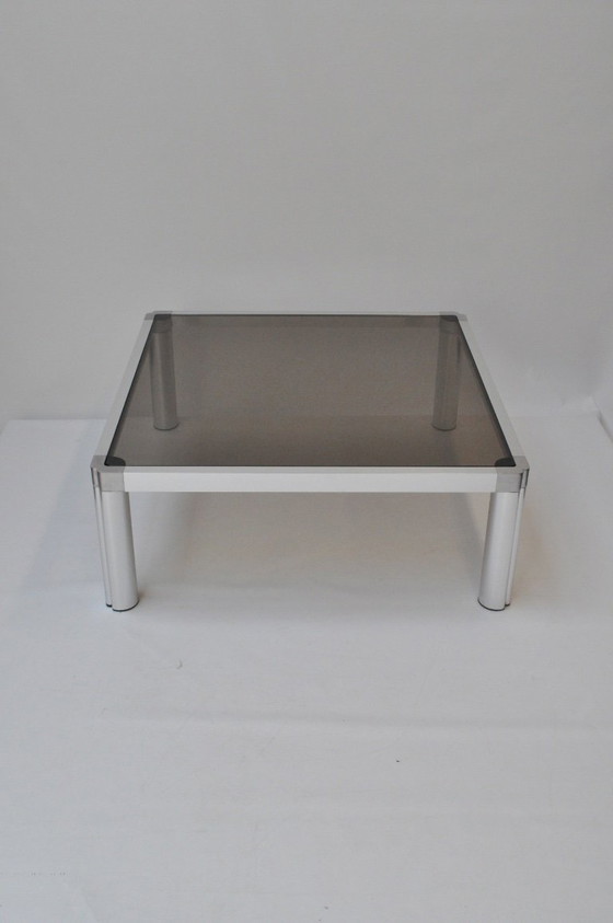 Image 1 of Mesa de centro Artifort T122 – Kho Liang Ie – cristal ahumado original – 100 × 100 cm – década de 1970