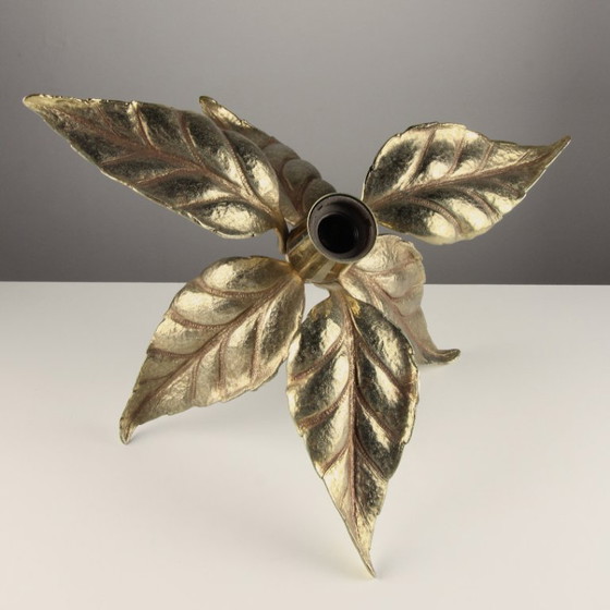 Image 1 of Vintage messing tafellamp in bladvorm – Hollywood Regency – Massief / Daro-stijl – België, jaren 70