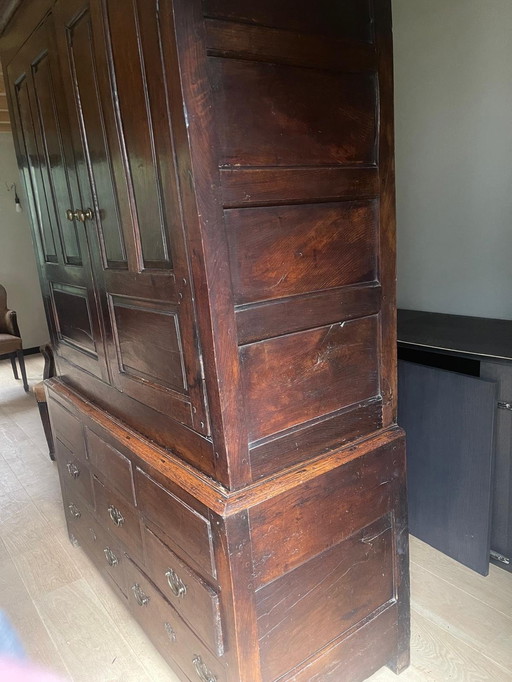 Cabinet anglais ancien