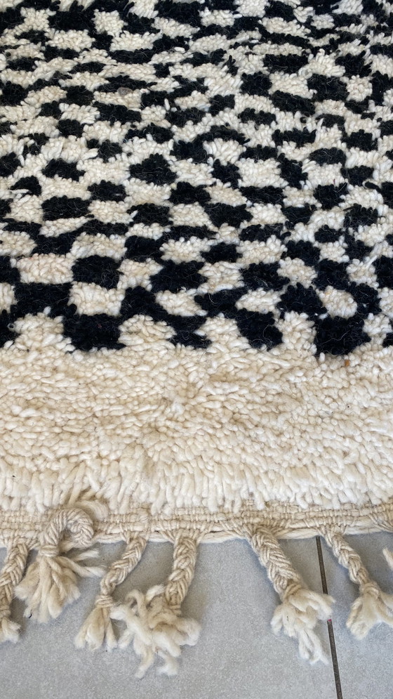 Image 1 of Atlas Whisper – Autentico tappeto berbero delle montagne dell’Atlante (305 × 215 cm)