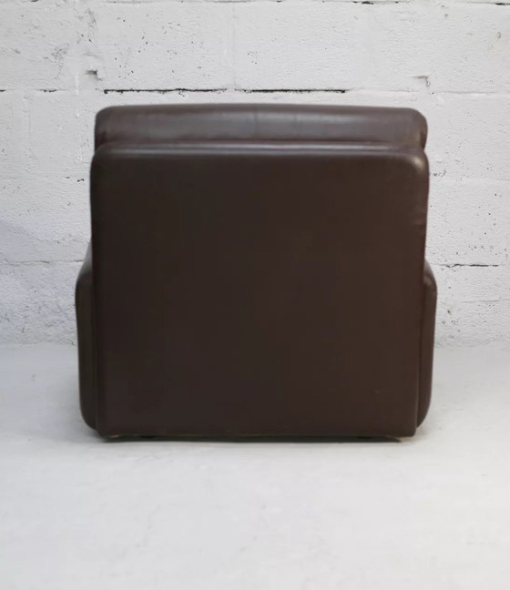 Image 1 of 3-zitsbank en leren fauteuil, Steiner