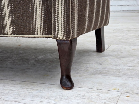 Image 1 of Divano danese a 2 posti, anni '50, lana a righe, gambe in legno di frassino.