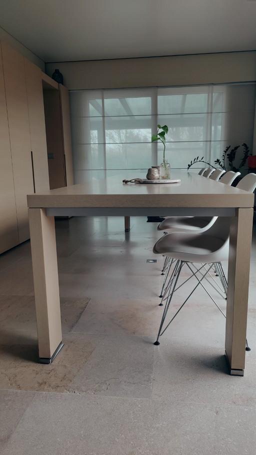 Tavolo in legno impiallacciato 3 metri